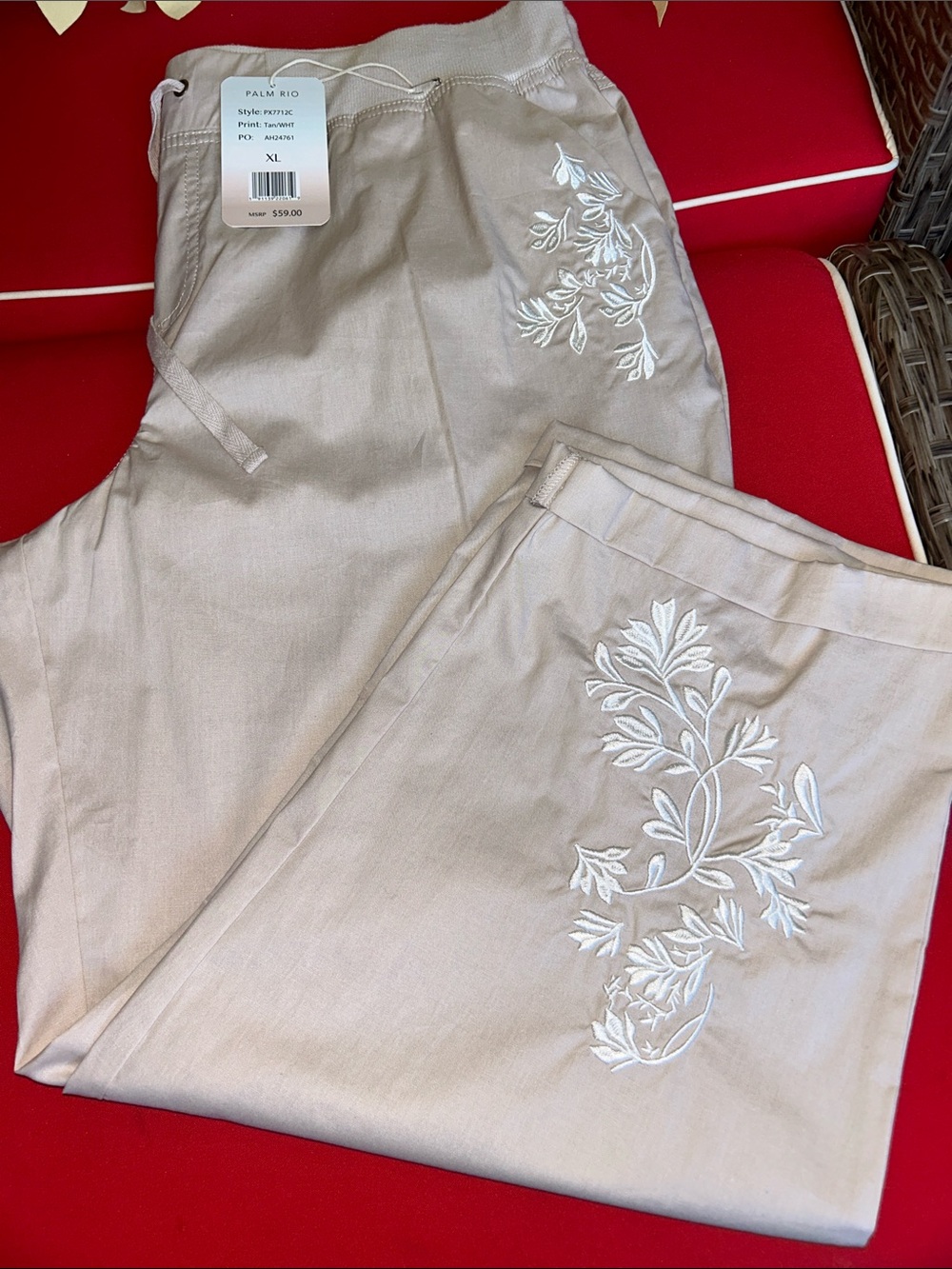 Palm Rio Cropped Drawstring Pants in Cream - Picture 2 of 9